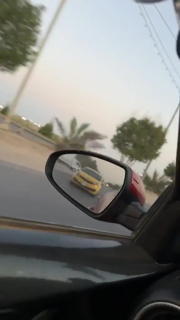 سلام عليكم ريو مديل 2015 سياره جديده حداديه غرفه كلها دوشمه سنويه ل 28 مال جناي السعر 75 وبيها مجال بسيط عنواني بياع استفسار ***********
