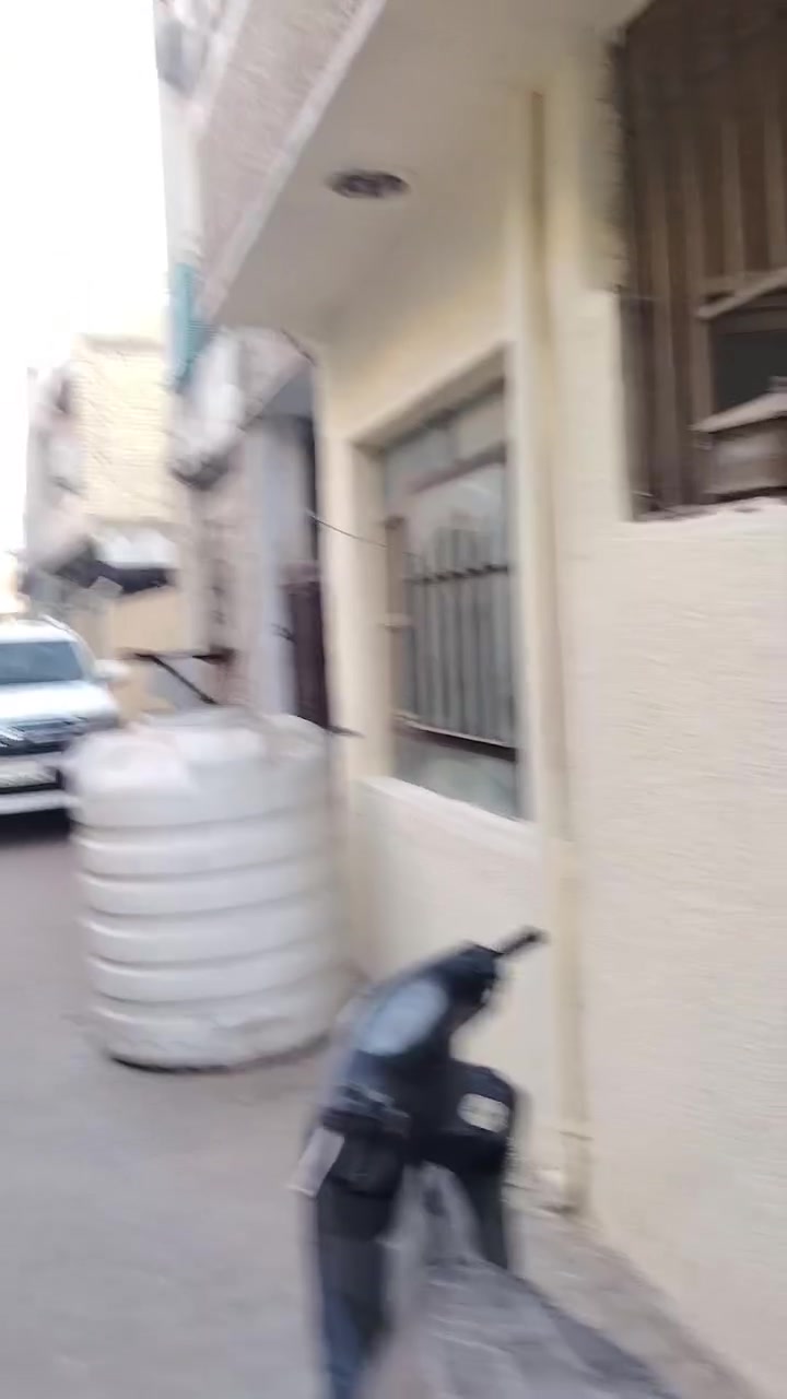 الدار للايجار ٧٥ متر يحتوي على ٢غرفه نوم غرفه ٤في ٥وغرفه ٦في ٧ونص وصاله ومطبخ وملحقات جاهز  مسلح جاهز من جميع النواحي *********** واتساب قرب كليه العلوم
