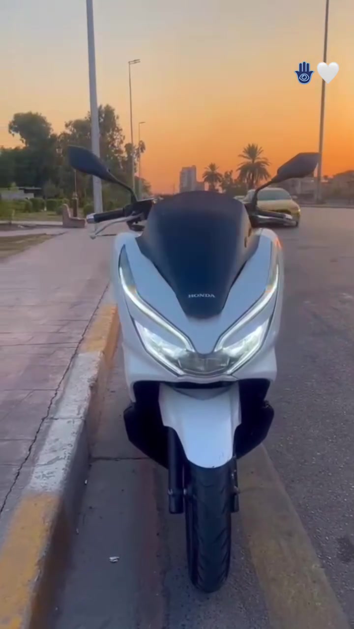 سلام عليكم pcx جيل ثالث كوري للبيع ما بيه أي نقص مكفوله من كلشي سعره ١٤ وبيه مجال مكاني بغداد الكسره للاستفسار 
***********

