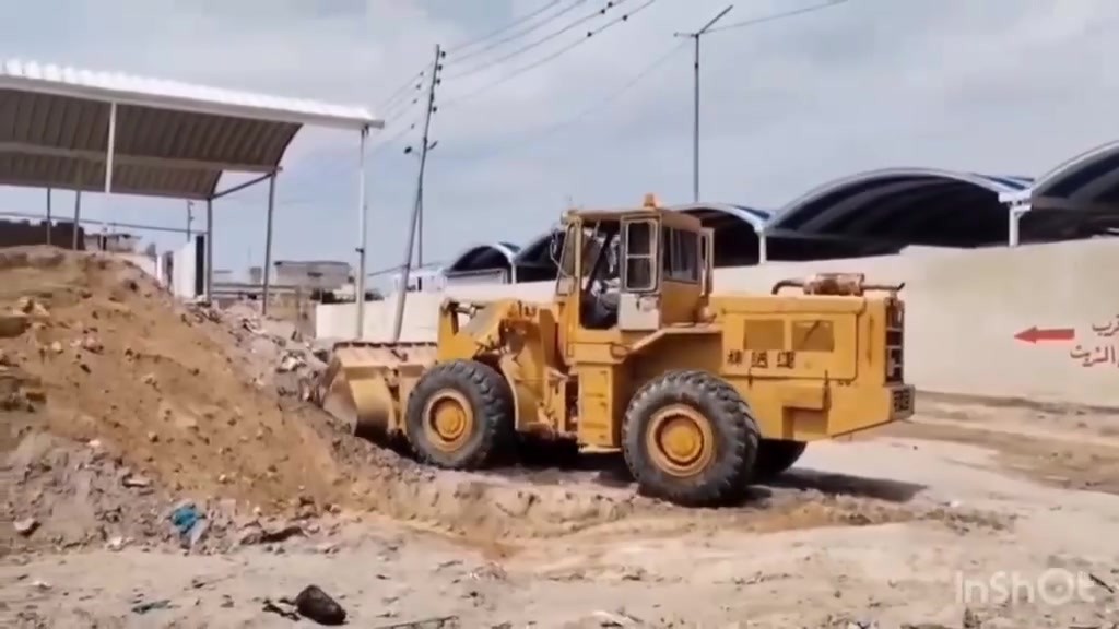 السلام عليكم شفل حجم ٨٠ زت مديل ٨٢
شفل كله عل بلاد
مكفول من الفطر ولكسر والحيم
كهربائيات كلهه شقالهه مابيهن نقص
رقم بصره سنويه مجدد ٣١ بسمي
العنوان بصره زبير
الهاتف (***********) (***********)
