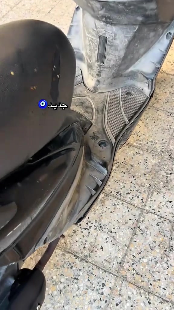 سلام عليكم دراجه سكنس البيع دراجه بلاديه مكينه بلادي كابريته جاملغ طياري سعره خاص رقم*********** مكاني بغداد لامين ثانيه
