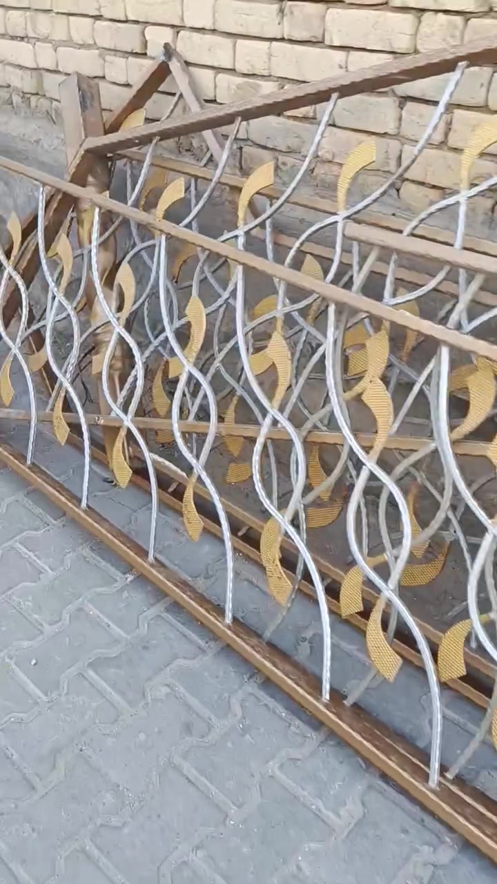 محجر درج طابقين نضيف اي زنجار مابي مكاني رميثه ***********
