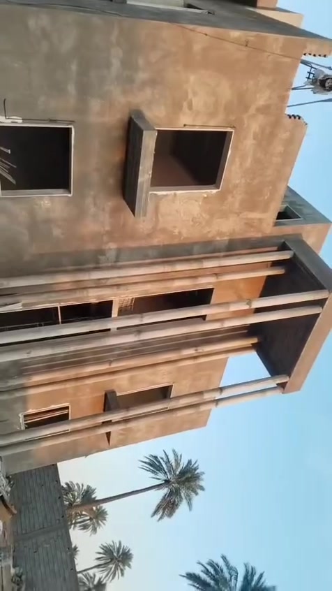 السلام عليكم

كادر لباخ متفرغ نعمل بسعار مناسبة

سقل

تصفير

جرارة

تشميع داخلي

تشميع خارجي

 المبيت داخل العمل

بغداد ***********
