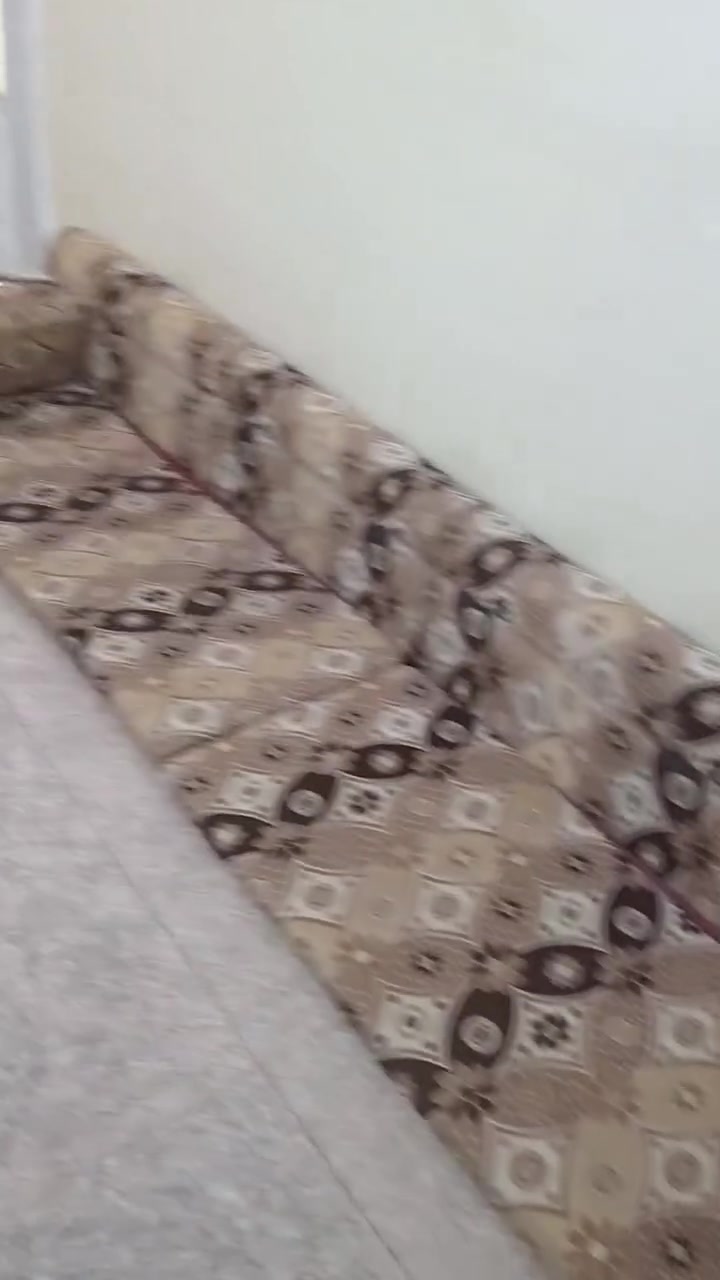 للبيع مستعجل ***********
