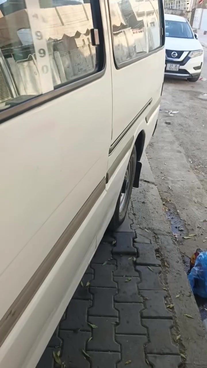 مكينة ٣٠٠٠ • جير جديد • سنوية ٢٠٣١