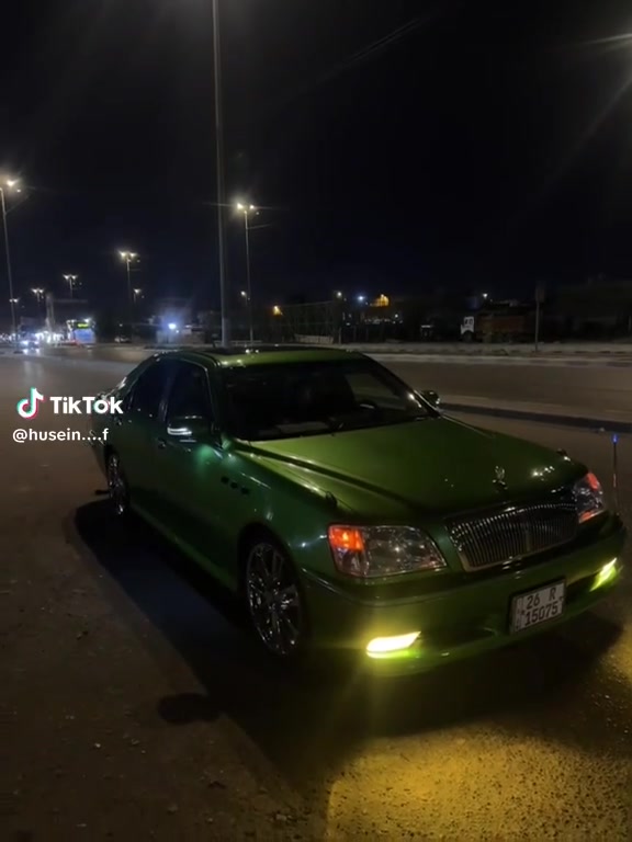 سلام عليكم ملكه 2003 تيربو فول جلد فتحه تحويره نجف فوك وجه سيارة كفاله عامه من كص وضربه ماعده تغير لون أصل سلفر سيارة جديده وحلوه ورقم انكليزي بسمي وين مايعجبك تحويل اريل امامي خلفي بكلايت ابو عيون سيارة برغي ماعايزه ترهم مراوس شعندك نزل المكان النجف السعر 150 بيه مجال بسيط رقمي ***********
