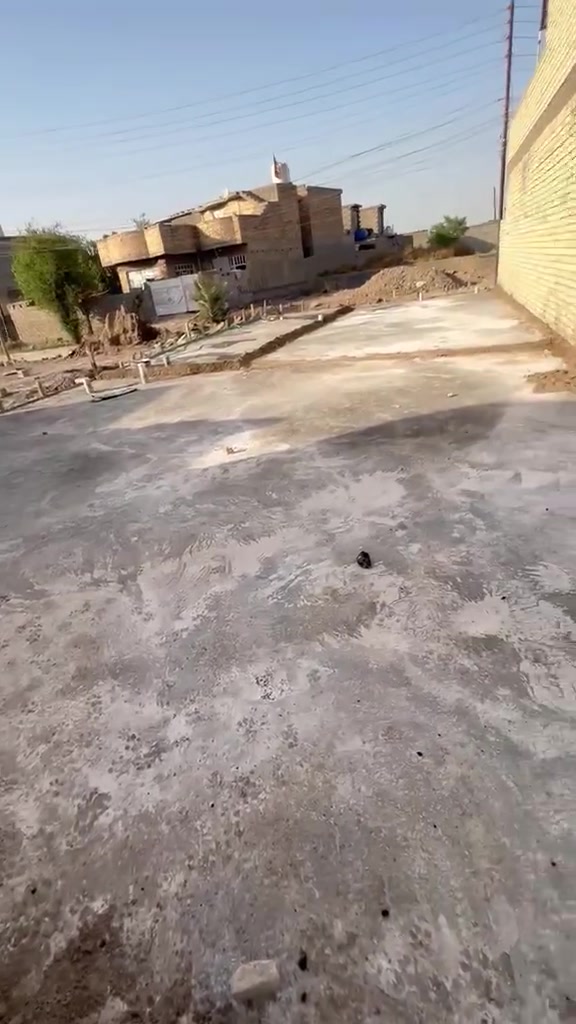 السلام عليكم قطع ارض للبيع طايو زواعي قرار 25
المساحه 150متر واجه ٨/١٠ نزال ١٨/ونص
رفت اكمل درجه اوله ٥٠سم. الموقع الامانه 
قرب الشيخ مناف موقع ممتاز الشارع 10 
لاستفسار.  ***********
