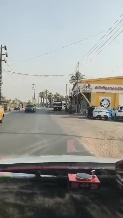السلام عليكم توجد ارض للبيع مساحه ٢٥٠ متر جسر ديالى العريفيه قريب عل شارع كامل خدمات للتواصل ***********

