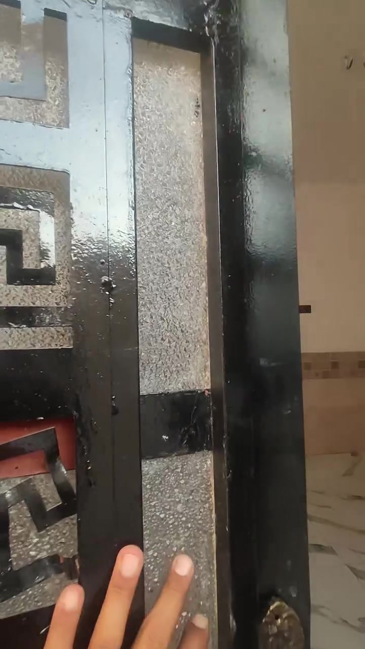 اللا يجار  بيت 65م  يحتوي على .ستقبال مطبخ  .صاله. مطبخ. غرفه نوم و صيحات الموقع كربلاء قرب سفارة التركية .مقابل قاعه سفوانه
.للاستفسار تصال بنا عبرآ واتساب 
🔥***********

