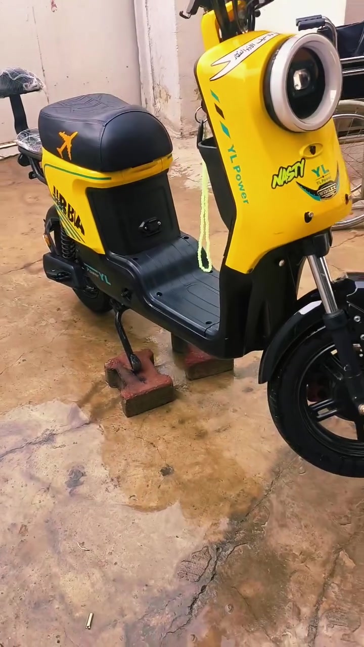 R9 • بطاريتين • نضيف