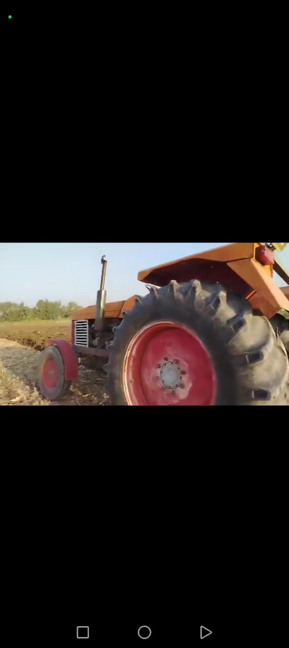 عنتر ثمانين للبيع مكينة كاملة وجاهزة للشغل متخسر ولاالف كهربايات سلف باتري هايدروليك فول تايرات فوك النص رباشة تشتغل انارة كاملة وجاهزة ***********/***********
