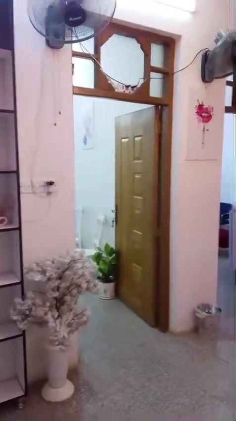 للبيع مركز كامل سعر مناسب  المكان بغداد الشعب ***********

نص مكتوب في الصور:
- عيادة كاملة للبيع للتجميل والأسنان تتضمن أجهزة ممتازة كلشي جاهز للعمل فوراً جهاز ليزر كانديلا برو ماكس الثلجي جهاز إزالة الوشوم وإزالة الحاجب سديات عدد 2 تخم وكراسي فاترينات للصالون + كرسي جهاز جير أسنان جديد سبلت + مبردة مراية كبيرة سخان ومغسلة صالون سنتر فيوج بلازما كل التفاصيل والأجهزة موضحة بالفيديو العنوان: بغداد - الشعب خلف محطة وقود عدن للاستفسار: *********** فرصة مميزة .. سعر مناسب