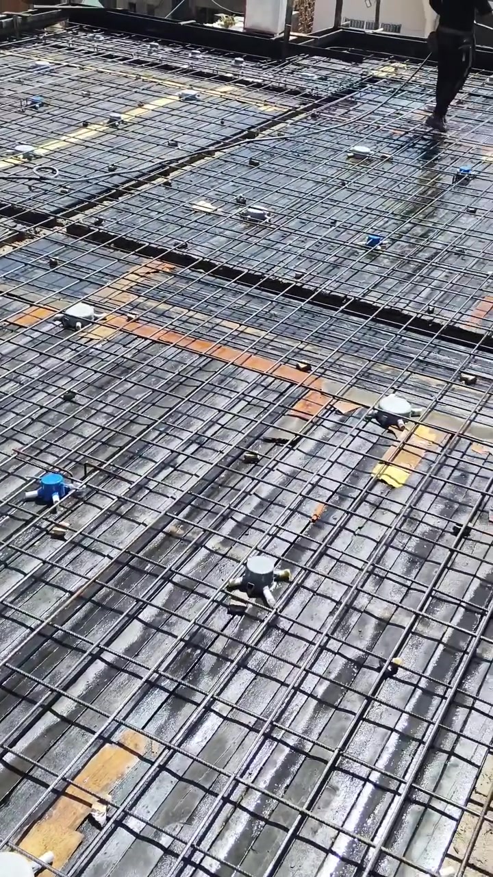 السلام عليكم نجار متفرق شغل نضيف وأسعار مناسبه
ه/***********
