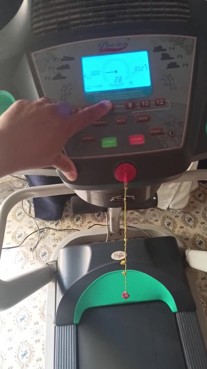 السلام عليكم  جهاز جري للبيع السعر 200 المكان الزبير رقم الهاتف***********
