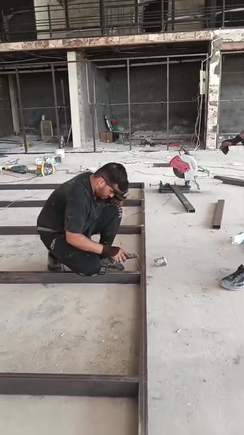 حداد عامه كرخ ورصافه خابر وبيك خير ودتلاال رقم ***********
