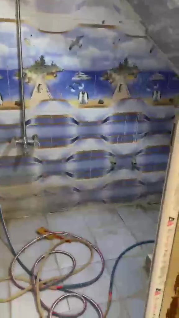 السلام عليكم
مشتمل  البيع طابو صرف
الموقع الامخابرات الأولى 
المساحه ٧٥ قاطين 
الرقم *********** وتساب
