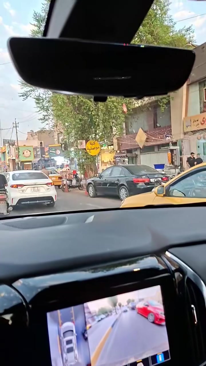 شوفرليت ترافرس RS 2023
اعلى فئة بالترافرس بجم رياضي دعامية اماميه RS يختلف عن باقي الفئات بالشكل 

مواصفات فول من كلشي 

فتحة سقف و بنوراما 
كشنات جلد تطريز RS احمر
دشبول مطعم بجلد 
قاصه 

كاميرات 360 درجة 

حساسات امامي وخلفي 

حساسات بالمري 

مري كهرباء 

تدفئة كشنات وسائق 

كشنات vip منفصلة 

بجم RS يختلف جذريا عن باقي الفئات 

ويل RS يختلف عن باقي الفئات 

الحادث 

تبديل 4 ابواب لون اسود مع تعمير بجهة السايق جاملغ امامي وخلفي والصندوق 

صبغ بسيط بالبنيد جزء صغير 

السعر 21800$  رقم بغداد حرة
***********
يعني 218 ورقة 

سعر جوه سوك ال RS ب 25 ورقة
