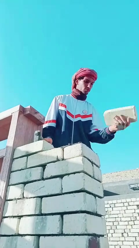 السلام عليكم
كرسته وعمل الرقم. ***********
