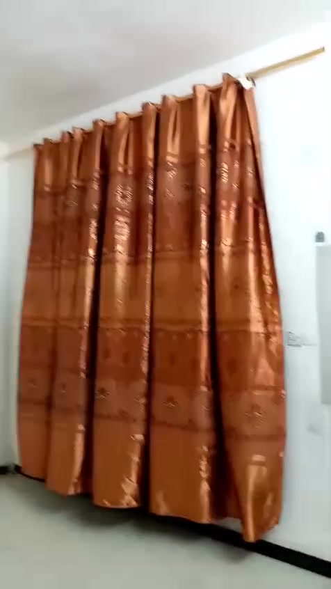 غرفه ومطبخ وصحيات الايجار 250 الف خلف كليه دجله 

***********  وتساب فقططططططط لحد يخابر عل رقم
