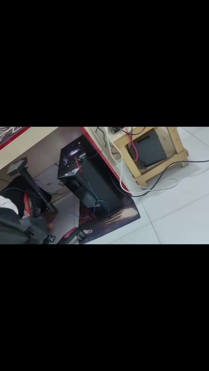 السلام عليكم ، حاسبة للبيع 
مواصفات: 
كيس MSI MPG GUNGNIR 111R
رام 16GB DDR4 Vengeance             
كرت RTX 3080 Ti Zotac                   
معالج Ryzen 7 5700X                
 لوحة أم PRO B550M-P GEN3
  تبريد هوائي LC-120H                    
  هارد Lexar SSD NM620 1TB
مزود الطاقة Fantech PSB750M

ووياها عاكسة وبطارية

تشغلك ساعتين او ساعة ونص

بطارية جديدة ما صار ٦ اشهر تقريبا من جبته وهم نفس ماركة مال عاكسة 

الحاسبة فول الفول 
ووياها شاشة 1080p 
+ الميز هم يجي وياها 

وتخبل بس جيب وشد 

سبب البيع جاي اجمع علمود اشتري سيارة 

السعر 
مليون و ٨٠٠ وبيه مجال للشراي
مكاني الكوت 
توصيل مابيع اذا مو تدفع مقدم لان هواية صايرة حالات يطلب وبعدين يسد تلفونه ف علمود اضمن حقي وحق المشتري 

رقم هاتف ***********

