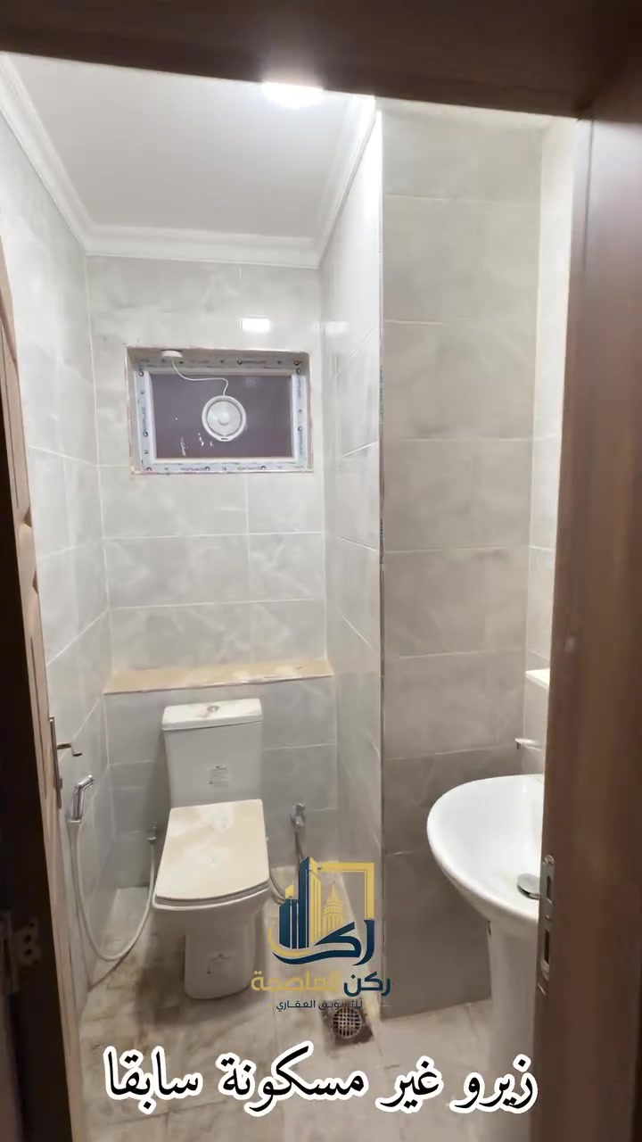شقق للايجار في مجمع ابن فرناس السكني
***********
***********
