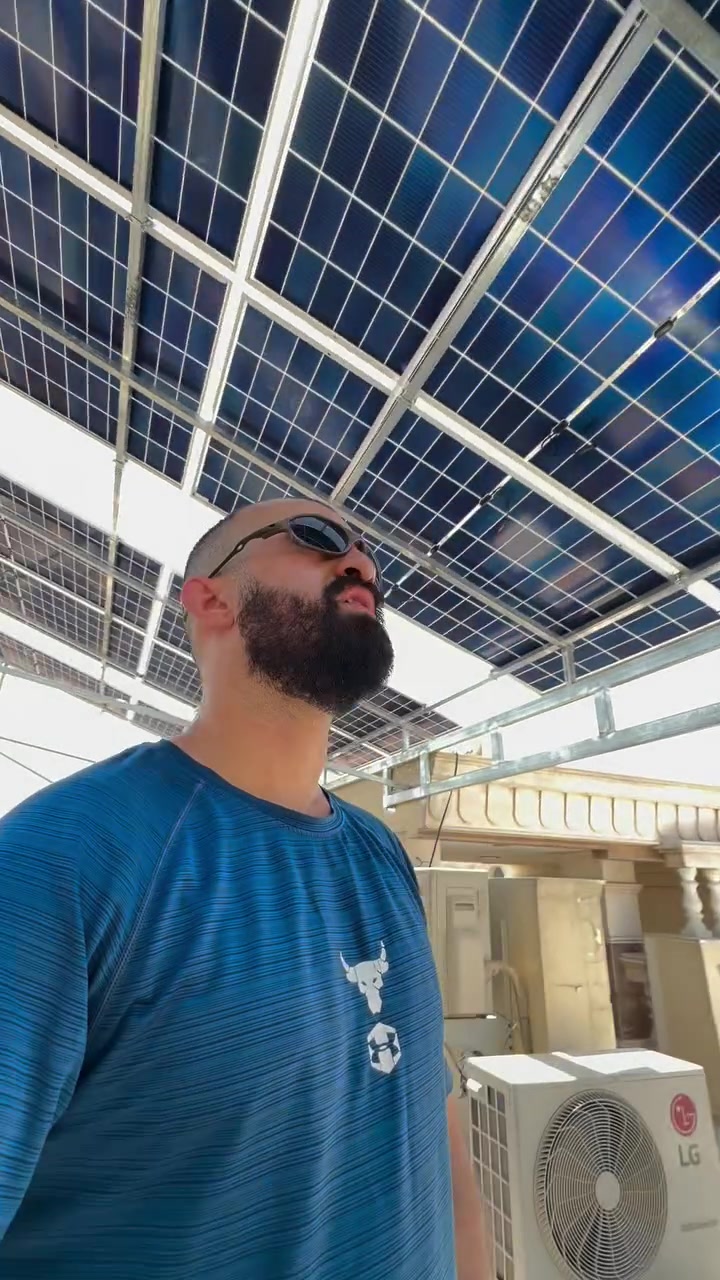 السلام عليكم 
احد اعملنا في منطقة المهندسين 
تكوين الهيكل من ٣٦ لوح شمسي 
70 امبير
نواصل تقديم خدماتنا في:
✅ منظومات الطاقة الشمسية
✅ الأنظمة الأمنية وكاميرات المراقبة
✅ شبكات الإنترنت والاتصالات
✅ أنظمة الصوت والسنترالات

📞 للاستفسار والتنفيذ:
المهندس غيث
***********
