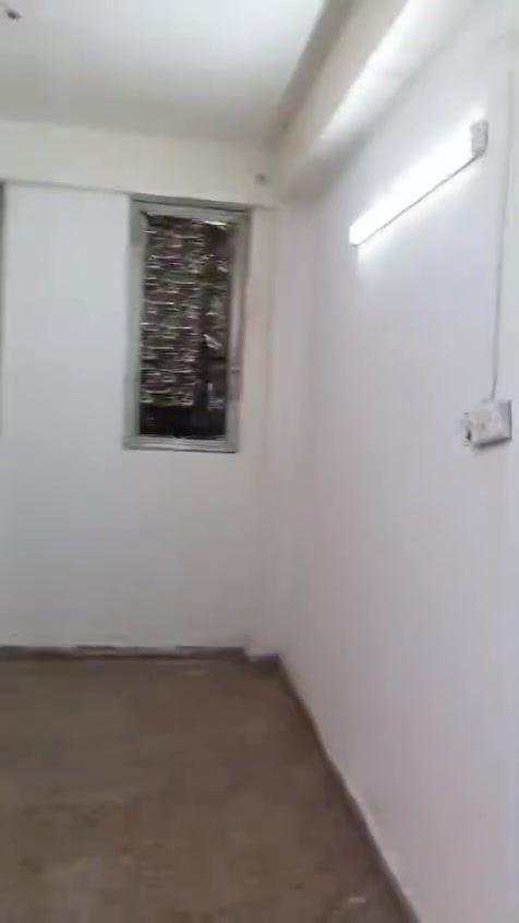 شقه سكنيه عوائل فقط منطقه الغدير شارع الصالونات رقم الهاتف ***********
