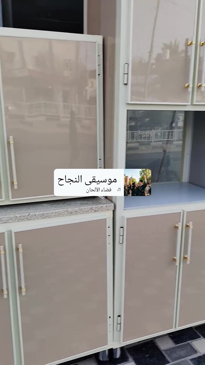 للبيع كاونتر متر ونص مع ارضي متر ونص مع عارضه اوفن والسطح كوارتز
كاونتر شغل تزكام ثقيل مستعجلين عله بيعه
