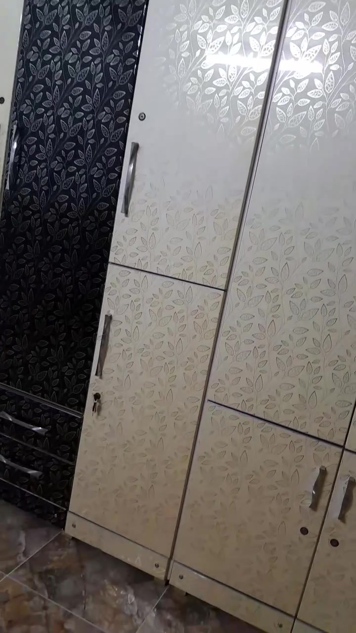 مكبس بالونات • ٧ أبواب • صناعة يدوية