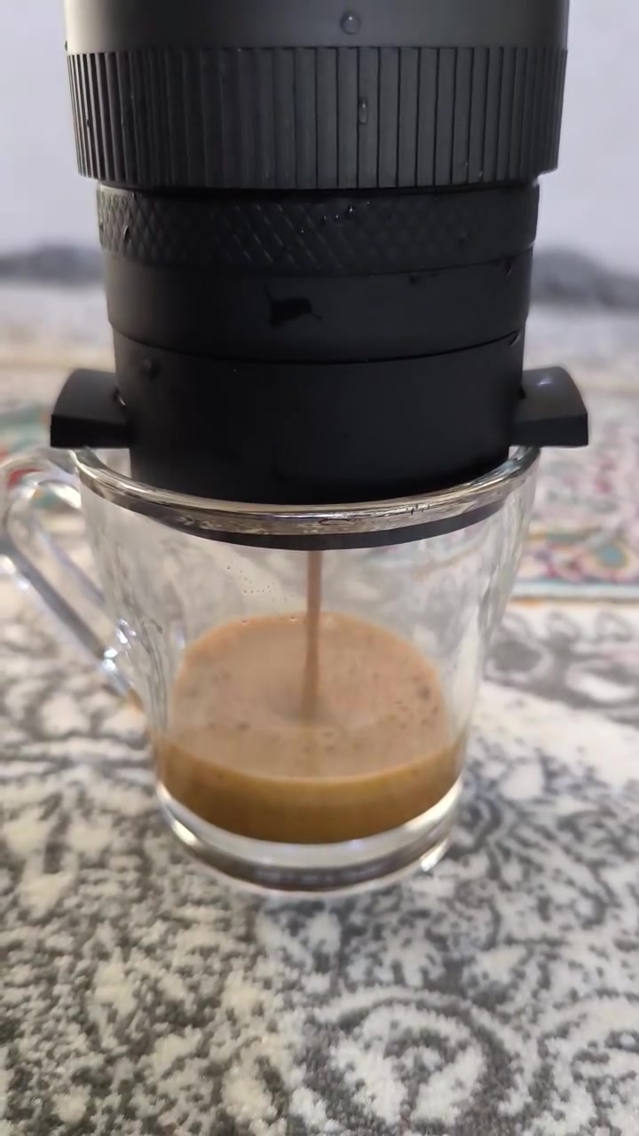 ☕️ قبل لا تختار الأرخص… شوف شنو راح تاخذ مقابل فلوسك!
⚡ القوة

❌ الجهاز العادي: 70 واط

✅ أوريكسا برو: 120 واط
☕ كمية القهوة

❌ العادي: بس 8 غرام

✅ أوريكسا: من 15 إلى 24 غرام
💪 ضغط الاستخلاص

❌ العادي: مو 20 بار حقيقي

✅ أوريكسا: 20 بار حقيقي وثابت
💧 الخزان والحرارة

❌ العادي: 70ml وحرارة 80°

✅ أوريكسا: 100–110ml وحرارة 92°
🔋 البطارية

❌ العادي: لحد 60 فنجان

✅ أوريكسا: لحد 200 فنجان بشحنة وحدة
🔩 الأدابترات

❌ العادي: بلاستيك

✅ أوريكسا: ستيل
وفوك هذا كله، أوريكسا برو الأصلي:
✅ يشتغل على كل أنواع الكبسولات

✅ يسوي رغوة حليب

✅ حماية IPX5 ضد البلل

✅ التامبر يجي وياه
الفرق مو بس بالأرقام؛ الفرق يبين من أول فنجان: إسبريسو أثخن، كريمة أغنى وطعم أقرب للمقهى. ☕️✨
❌ السعر السابق: 95 ألف دينار

🔥 هسه بعد الخصم: بس 85 ألف دينار
🎁 جنطة هدية

🛡️ ضمان سنة كاملة

🚚 والتوصيل مجاني
⏳ العرض والتوصيل المجاني لحد نفاد الكمية؛ اطلب أوريكسا هسه واستمتع بقهوة المقهى وين ما تروح!
📞 ***********

📞 ***********
