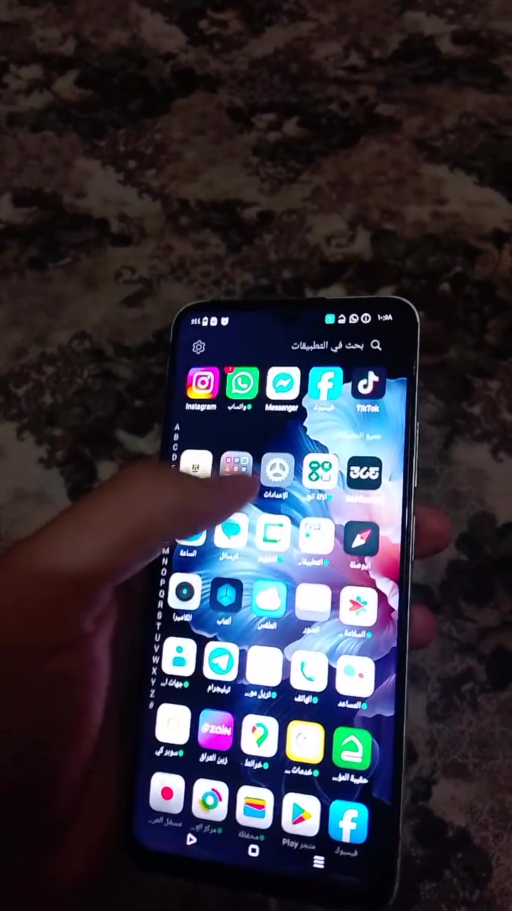 سلام عليكم هذا جهاز للبيع ريلمي C63 جهاز نضيف وفول قبل فتره بدلتله شاشه اصليه تجي تكلبه بيدك وتفحصه يله تاخذ السعر 65 الف مكاني حي  المعالف رقم الهاتف ***********
