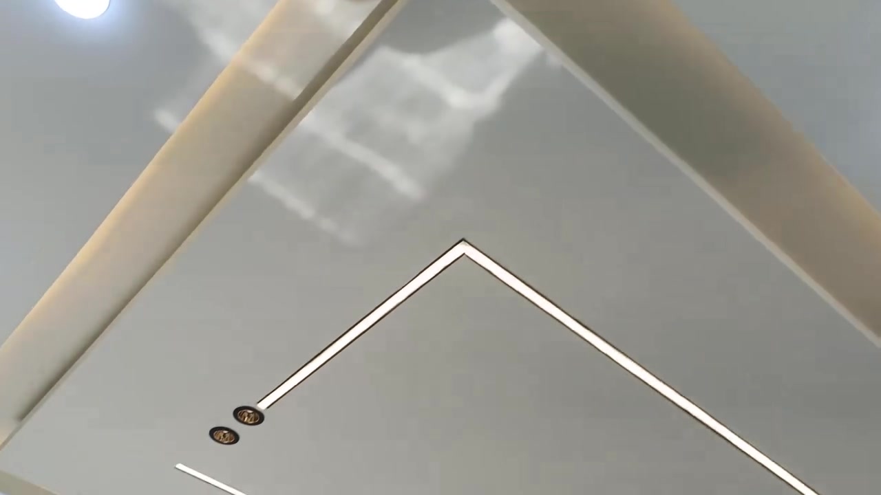 نحن لسنا الوحيدين لاكنَِ الافضل 

احدث التصاميم المنفذه 
بايادي افضل الكوادر المهنيه المختصه بكافه اعمال الديكورات الداخليه ولخارجيه 
لتحتار بختيارك للكوادر 
خلي بالك بارد الي عليك تستلم العمل بادق التفاصيل 
ماعليك فقط ان تتصل برقم ***********
