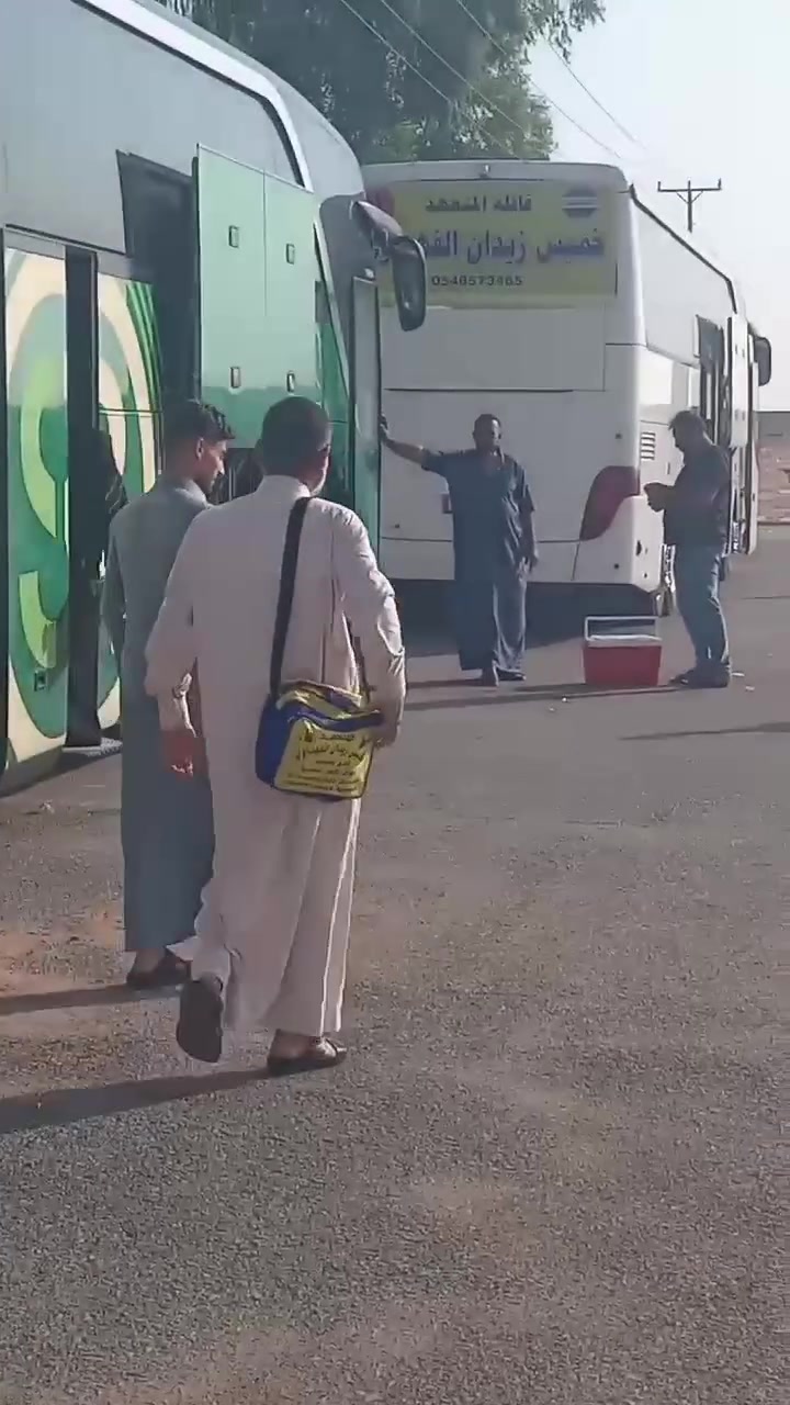 المقاعد الاخيره عمره شهر العاشر مع المتعهد خميس زيدان الفهداوي فندقنا شارع إبراهيم اعمار كراند مصنف ٥ نجوم مع فطور صباحي بوفيه مفتوح زورونه في مكتبنا الكائن في السجاريه مقابل مدخل الرمادي *********** /*********** واتساب
