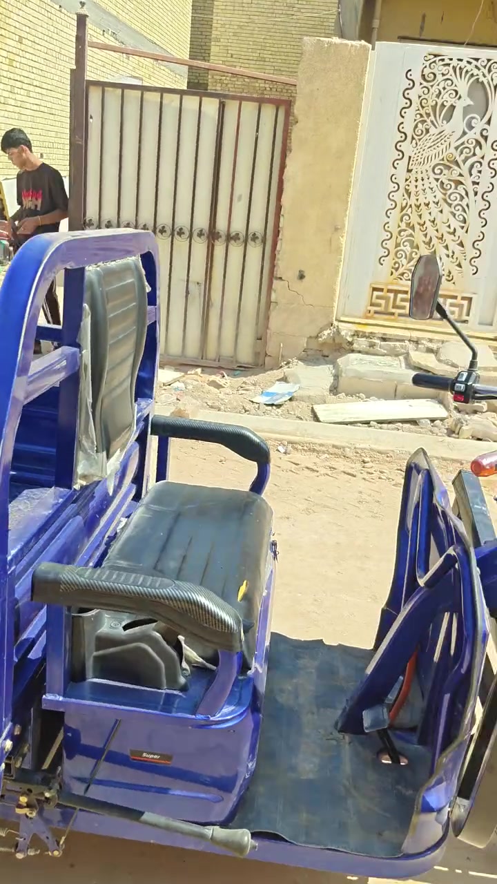 السلام عليكم شباب ستوته شحن للبيع استعمال قليل موديل 25 بطاريات مسطرة جدد مكاني مدينة الصدر سعرها مليون و 150 بيها مجال ***********
