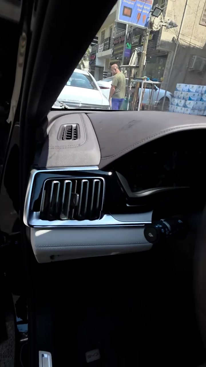 تحديث byd
عمر محمود|مبرمج BYD 💻
   تحديثات أنظمة DiLink بأحدث الإصدارات ⚡
  حلول تقنية وبرمجية لسيارات BYD 🚗
📍الوزيرية | للاستفسار ⬇️
      ***********
