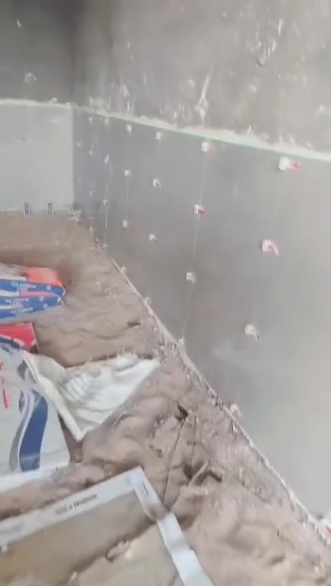 خلفة سيراميك متفرغ شغل درجى اولى والتزام بلموعد 
للتواصل ***********
