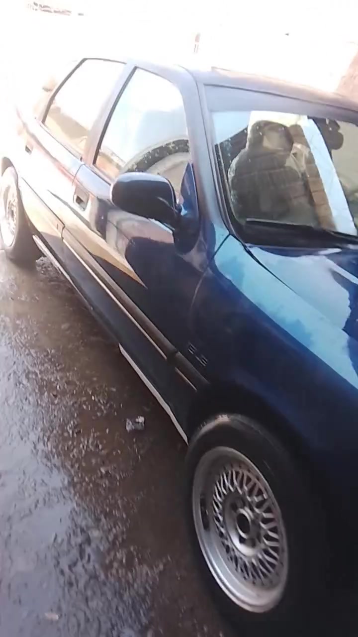 فيكترا موديل 92 سنويه ال 30
سياره جاهزه خير من الله مشروع وطني 
السعر 30وبيه مجال قليل حجم المحرك 20 
***********
