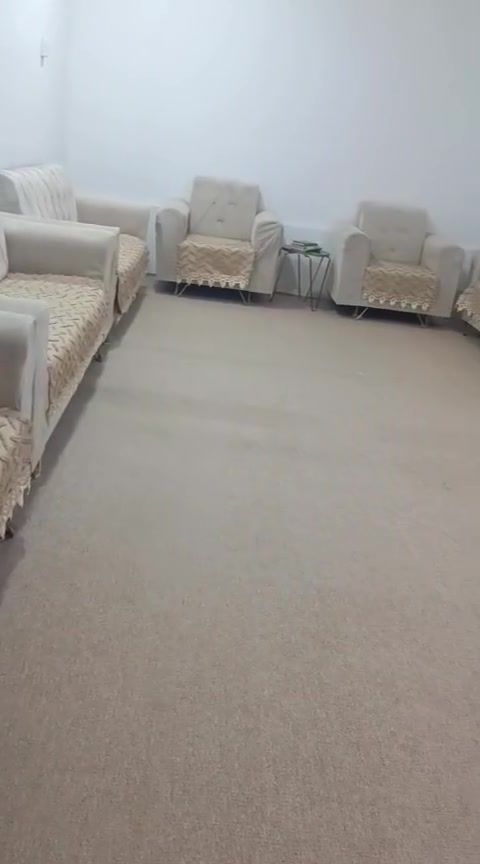 تخم قنفات عشرة قطع السعر٣٥٠ الف ***********

