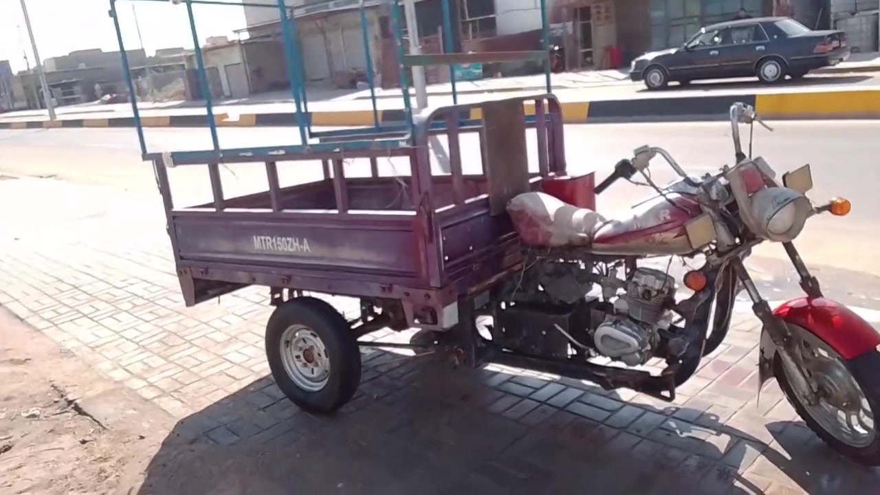 سلام عليكم ورحمه الله وبركاته اخوان ستوته للبيع السعر1250 وبيه مجال العنوان بني منصور النعيم ***********
