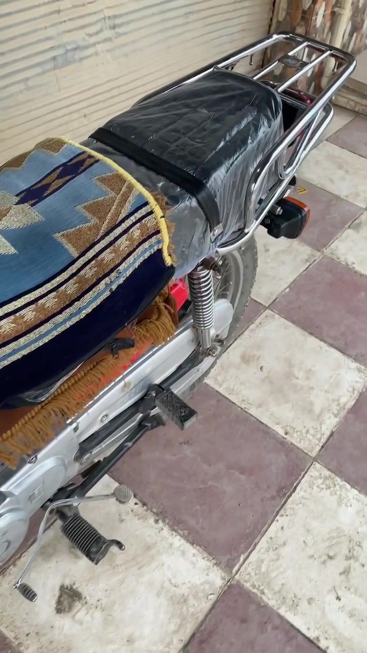 شلامجه • ٢٣ • ايراني