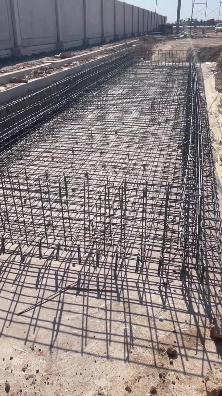 ‏عملنا اليوم طريق بغداد بصره ناحية المحمودية النجار حيدر الجدعي حداد فالح الشمري عملنا تسليح حواط ***********￼
