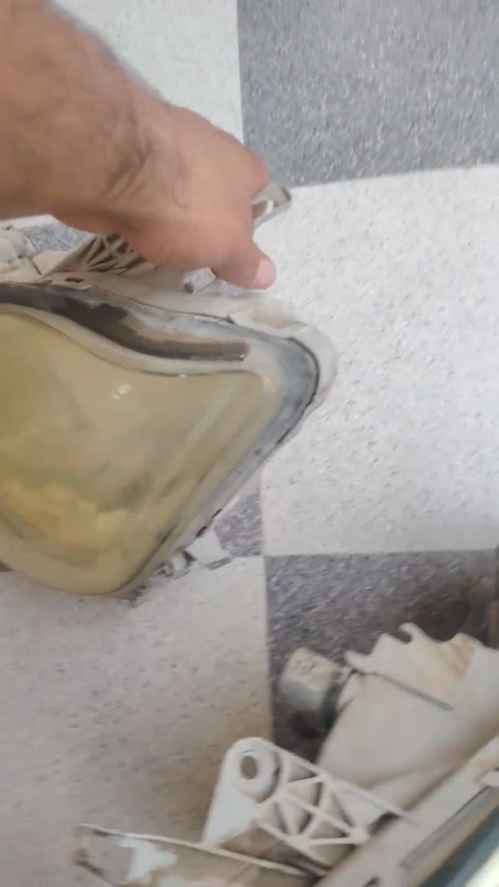لايتات شاهينه اماميات زوج ١٠٠ الف وبيهن مجال
المكان ناصرية مركز ***********
