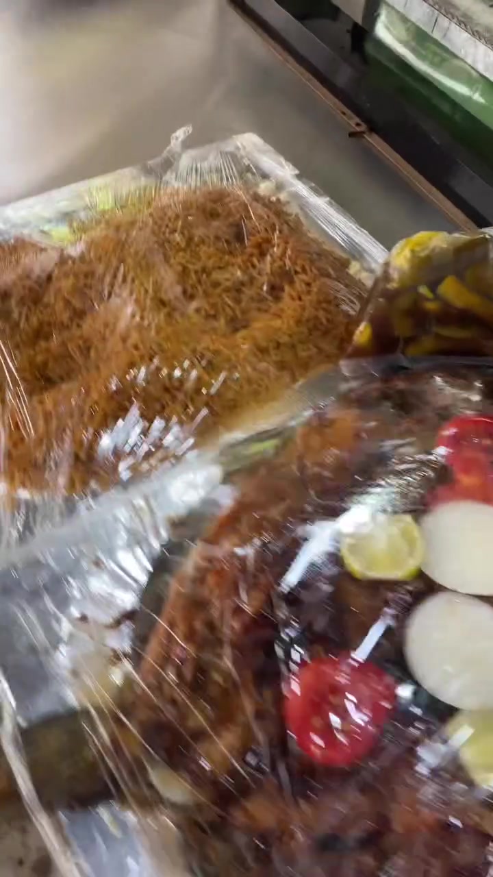 سمك 🐟 قفص أسود حي شوي على حطب الفواكه الكيلو مشوي مع المقبلات 8000
متوفر تمن احمر 
متوفر ثرب مشوي وبدون شوي 
توصيل 🚚 جميع مناطق الديوانية 
للحجز 
***********
***********
***********
العنوان 
ام الخيل الاولى فلكة ساحة الاحتفالات مجاور قاعة ولاء الايطالي 
طعم 😋 السمك العراقي الأصيل يمنه 
@
