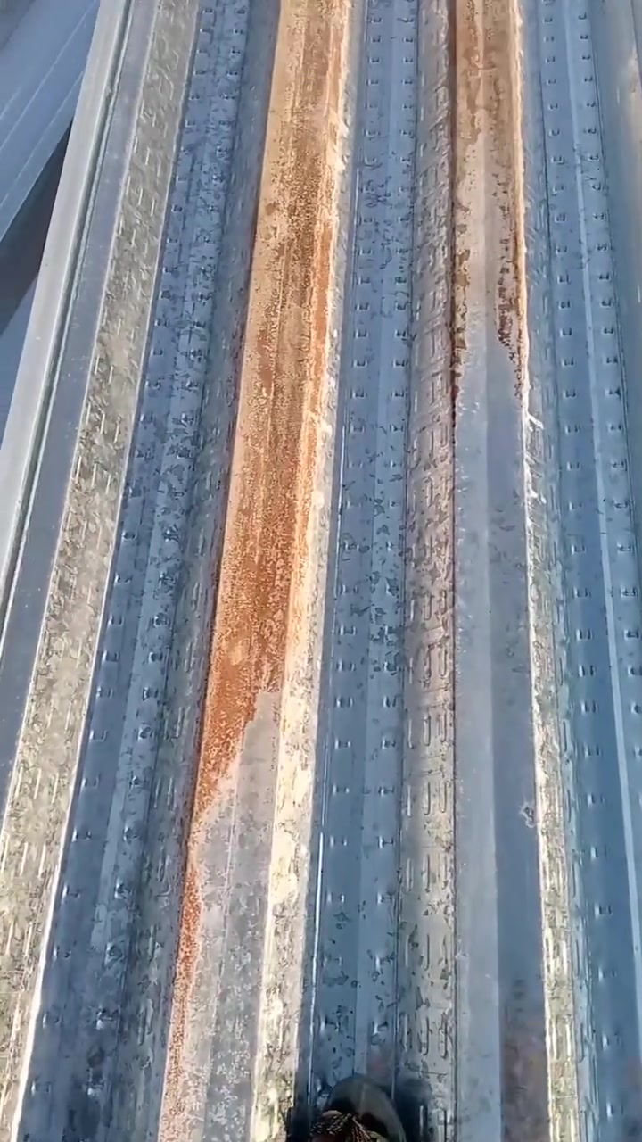 السلام عليكم  جينكو للبيع 5قطع ‏‪***********‬‏ القطعه بـ60 وبيها مجال
