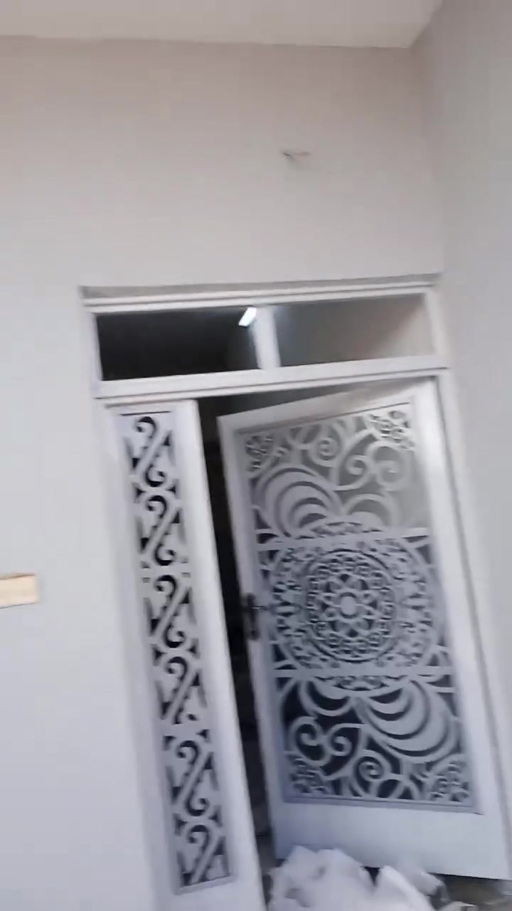 صباغ متفرغ شرط شغل رقم واحد الغرفة على 20 جوه السوك ‏‪***********‬‏
