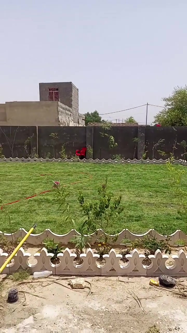 تحب حديقتك تكون لوحة فنية وشرحة لرد الروح؟ 🌿🌹
نقدم لكم أفضل خدمات تصميم، ترتيب، وتنسيق الحدائق في النجف الأشرف والحيدرية، بلمسات ديكورية مميزة وتأطير احترافي للأنواع والأشجار:
تصميم وتنسيق حدائق منزلية وعامة بأحدث الديكورات
زراعة كافة أنواع الأشجار والزهور والشتلات
تقليم، قص، وسياجة الأشجار والتحفيات الخضراء
ترتيب الثيل وتنظيم المساحات الخضراء
📌 خدماتنا متوفرة داخل النجف الأشرف وناحية الحيدرية وكربلاء 
📲 لأي استفسار أو للحجز، يرجى الاتصال على الرقم الموضح أدناه:
👇👇👇
***********
