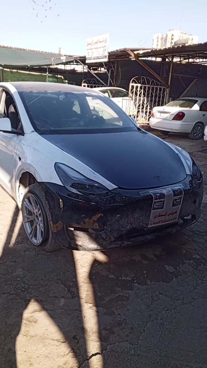 حساني الشمري لسمكرة السيارات الحديثة رقمي *********** 📞
جزء من عملنا 

سياره تسله وارد امريكي 2023 قبل و بعد شغل درجه اولى 

اختصاصنا تعديل على البارد 

بإداره حساني السمكري 

رقمي *********** 📞📞

متواجدين ماسنجر واتساب فايبر 

العنوان العلاوي كراج ابو غريب فرع الجام مقابل مستشفى الكرامه بغداد شارع 6 🔨🔨⚒️⚒️🛠️🛠️🤫🫡😉🤔

نص مكتوب في الصور:
- 78613774