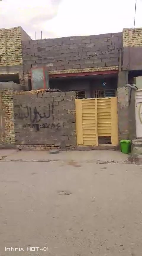 حي طارق • ١٠٠م • عكاده
