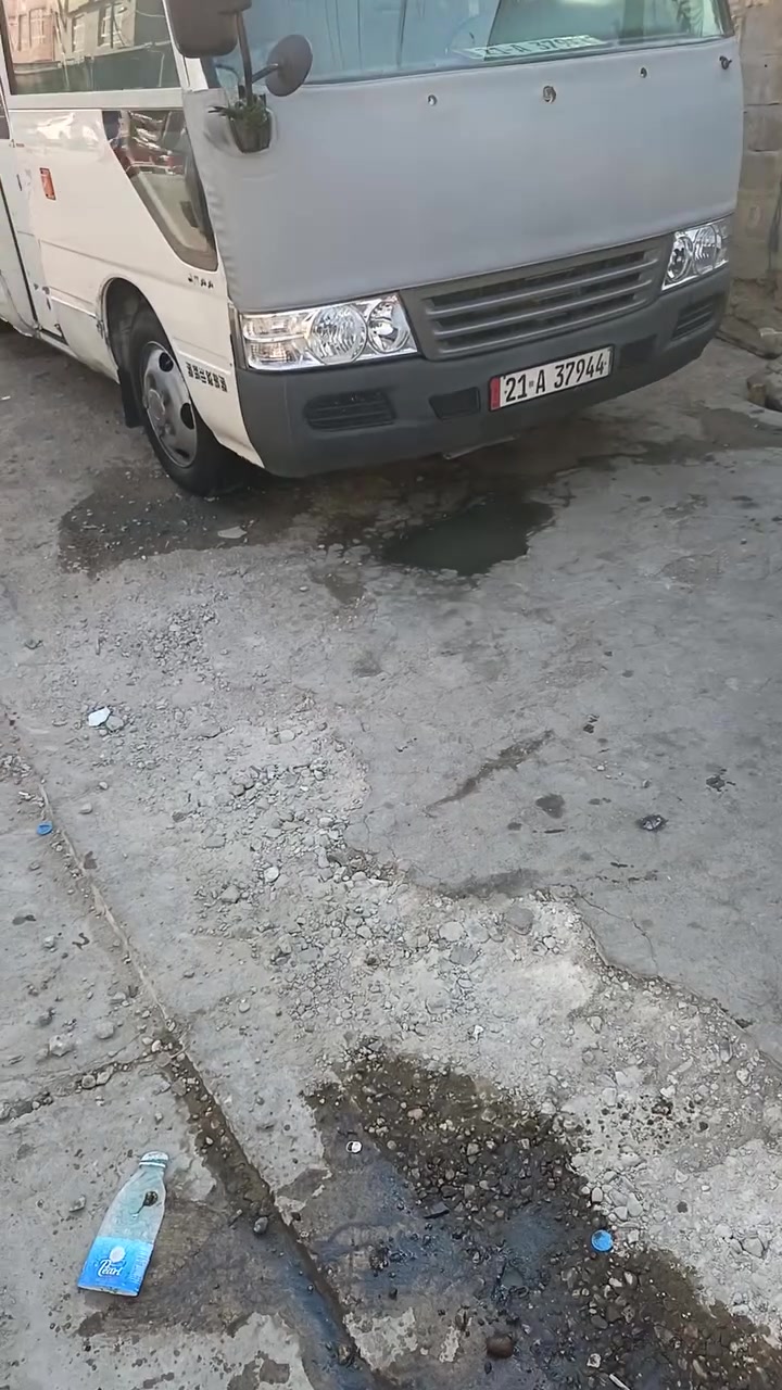 كوستر ١٦ سياره زركه بلادي ومصبوغه أبيض طبغته مو حلوه يرادله ترتيبات السياره كير مكينه كتابه أكسل بيه ونه تبريد جديد سياره بسم بكر الكردي سعره ٢٨٠ وشبه مجال مكاني مدينه الصدر منطقه، الشماعيه بجمه بيه تعمير وبعدها ما صابغه ***********

