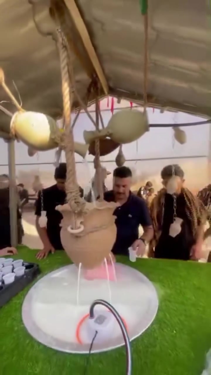السلام عليكم من رخصه مدير الكروب
عربانه لبن للبيع عرض العربانه 80 طول 2 م عرض 2 م 
السعر 700 وبيها مجال ما متواجد على الفيس هذا الرقم موجود واتساب ***********
